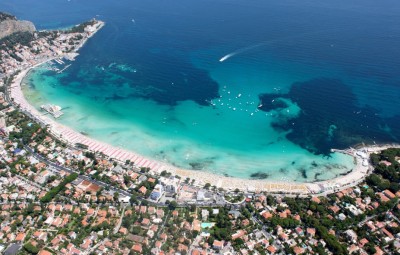 La costa di Mondello (Palermo)