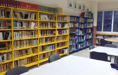 biblioteca danilo dolci