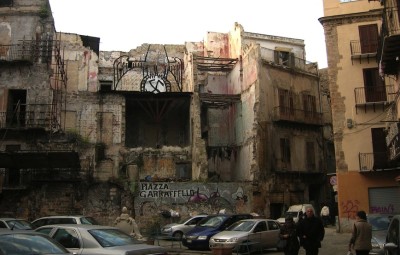 centro storico piazza garraffello