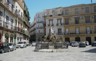 Piazza Rivoluzione