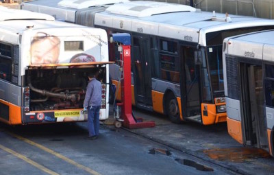 AMT_ rimessa delle Gavette, autobus rotti in manutenzione