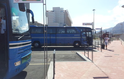 pullman trasporto extraurbano