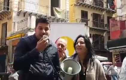 Piero della Taverna Azzurra al comizio in piazza Caracciolo